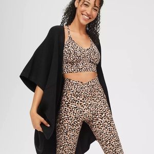 NWT Aerie Offline Sweater Wrap, size XS/SMALL